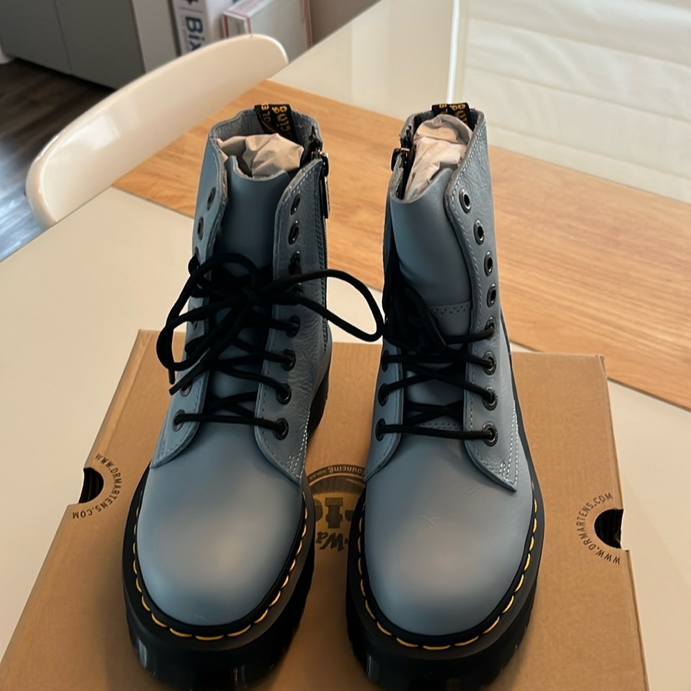 Dr. Martens - Jadon III